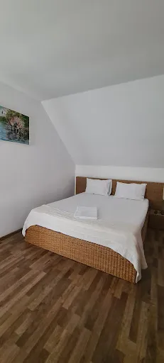 Foto recenzie