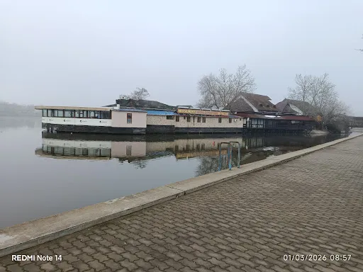 Foto recenzie