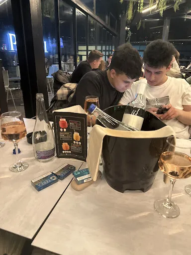 Foto recenzie